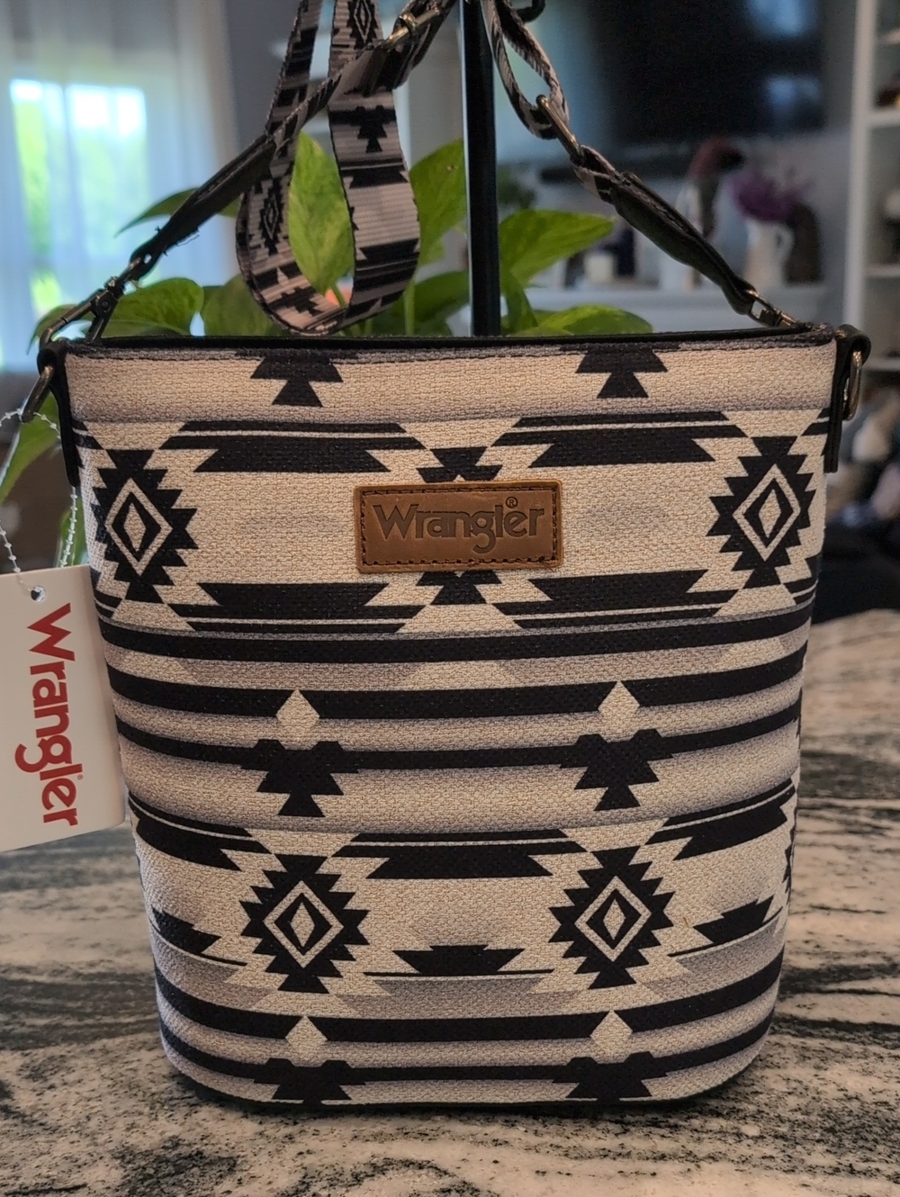 Wrangler Black & Cream Aztec Crossbody Bag